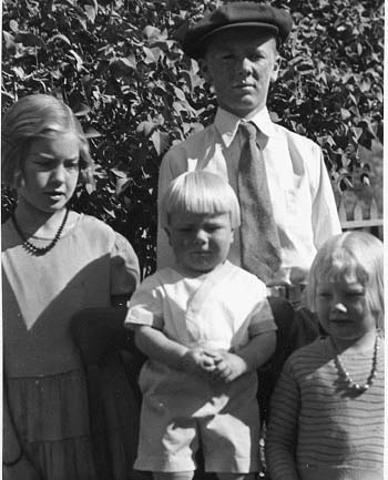 shloidarlloyd.jpg 38.2K